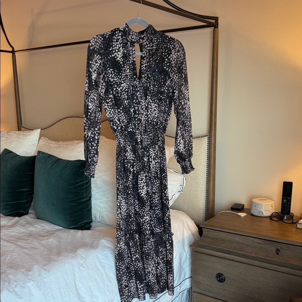 Evereve Roan Ryan Elegant Black and White Patterned Dress